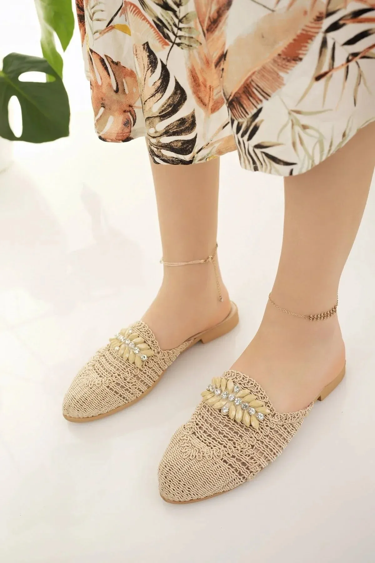 Modafırsat Women's Straw Front Closed Detailed Stylish Slippers