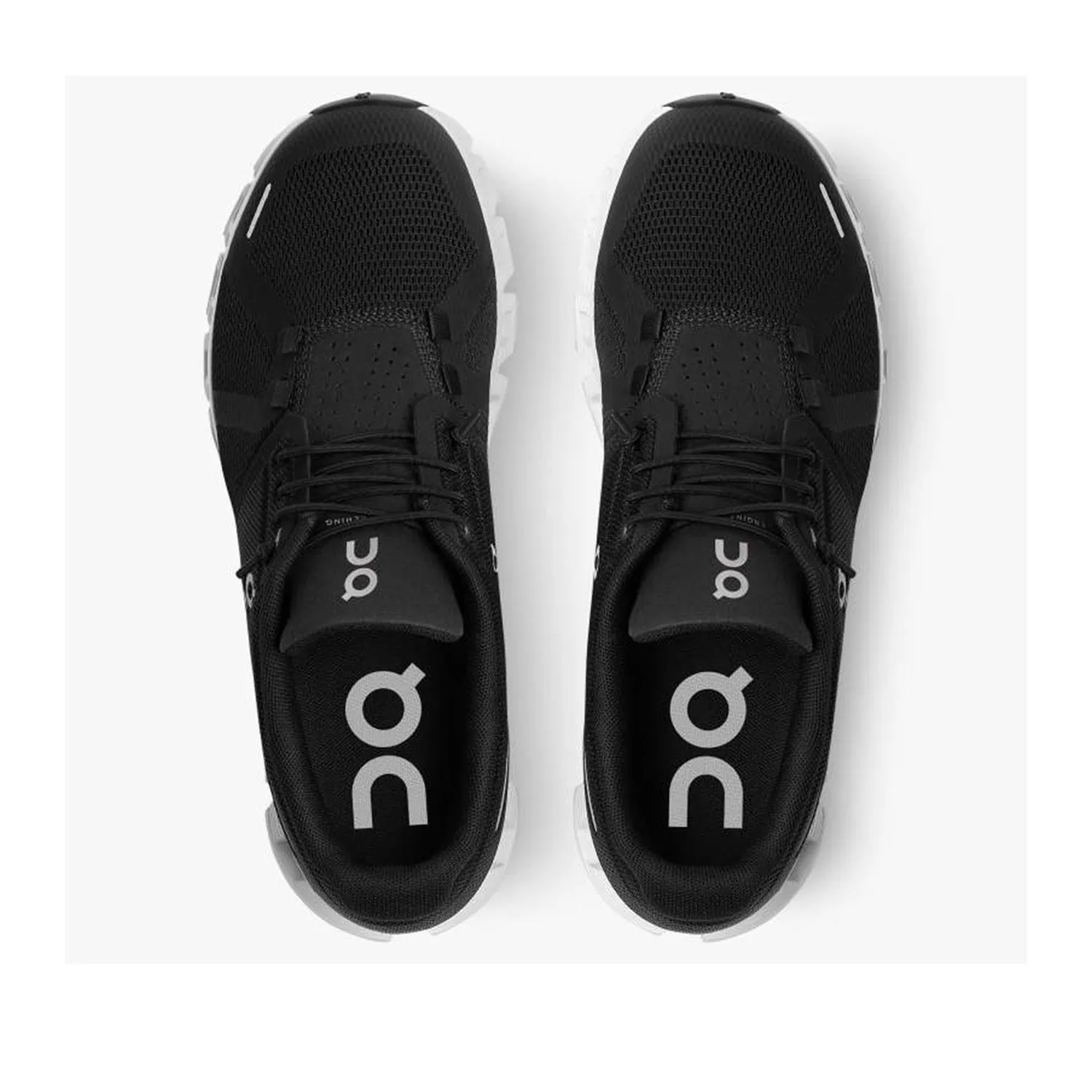 On Running Men's Cloud 5 in Black/White