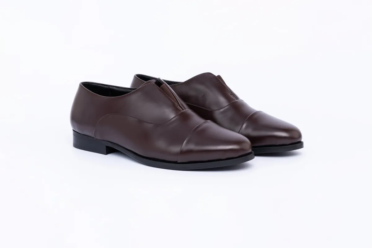 OXFORDS WITH ELASTIC CLOSURE- BROWN