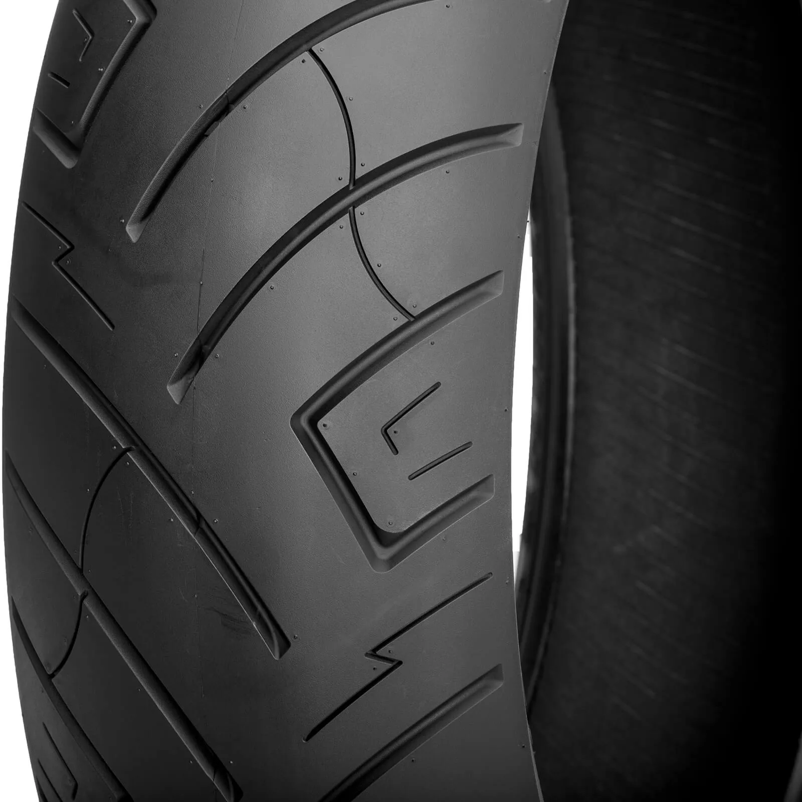 SR777 Rear Motorcycle Tire - 200/55R17