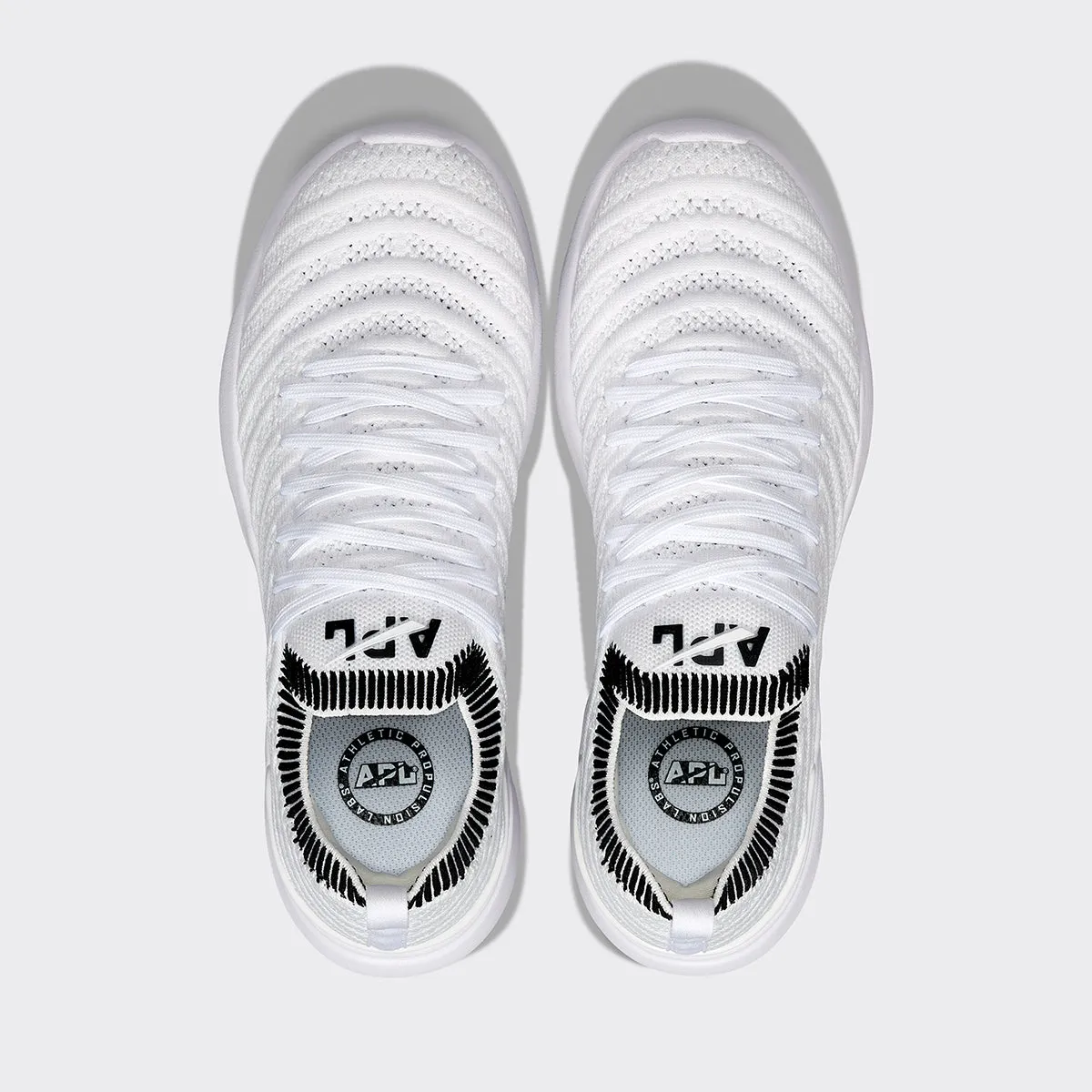 Women's TechLoom Wave White / Black / Ribbed